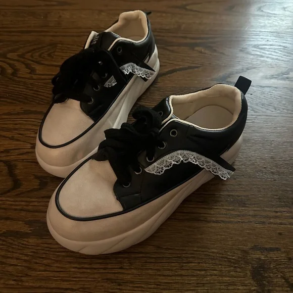 coquette platform sneakers - Picture 4 of 6